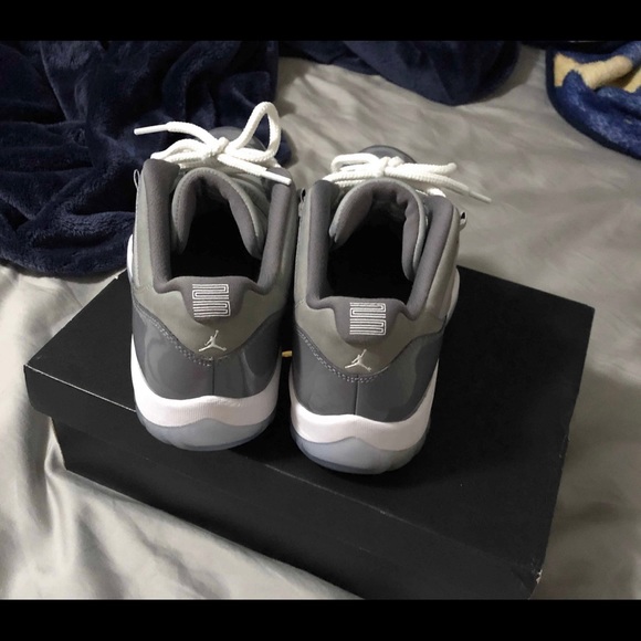 Air Jordan 11 Cool Grey - Picture 4 of 6